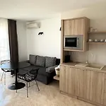 Hotel Mia *
